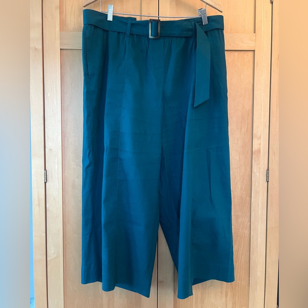 J. Jill Jenna Belted Full Leg Crop Linen Stretch Pants in Pacific Teal - Picture 6 of 10